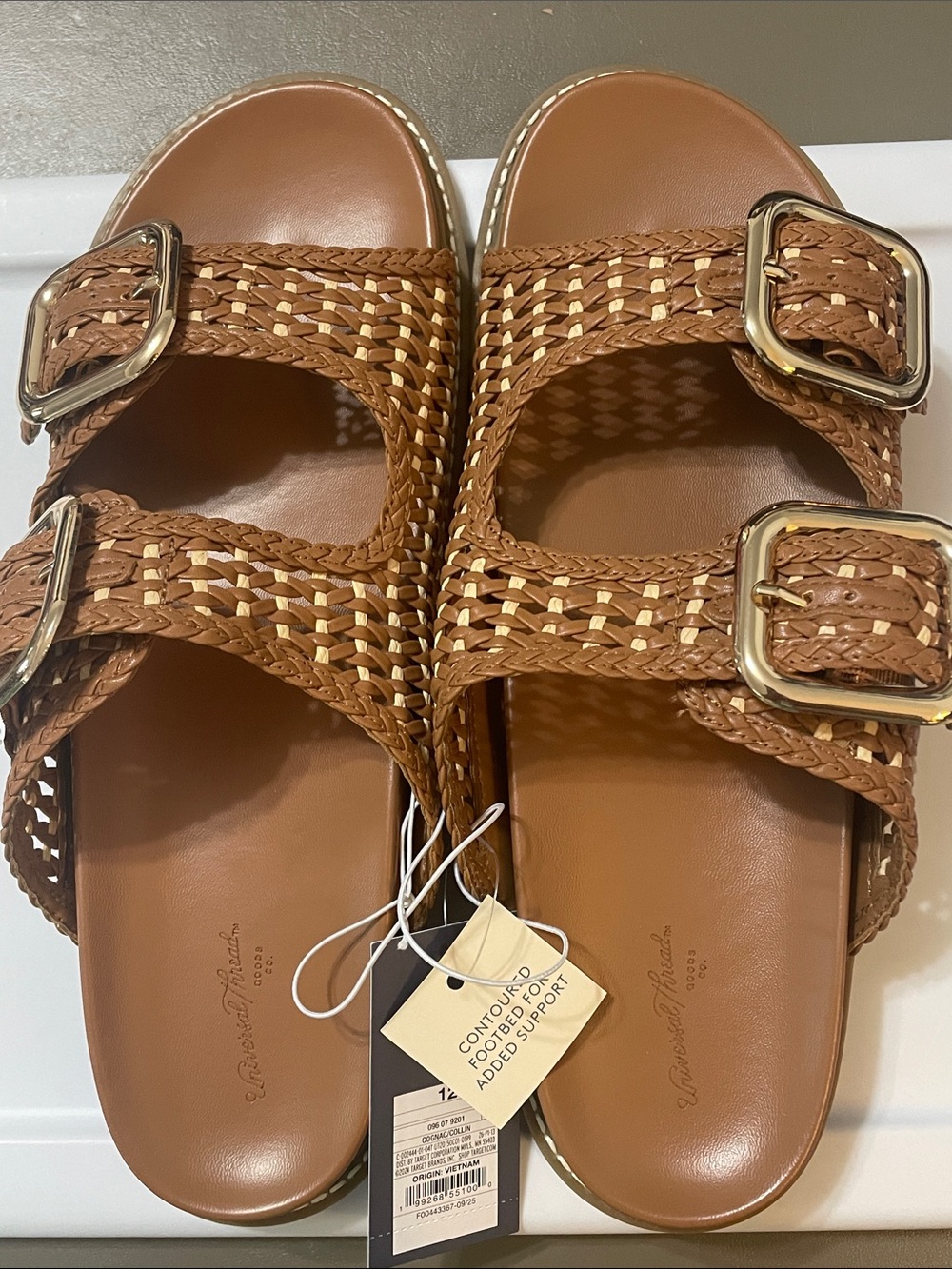 Universal Thread Brown Woven Sandals NWT Sz. 12